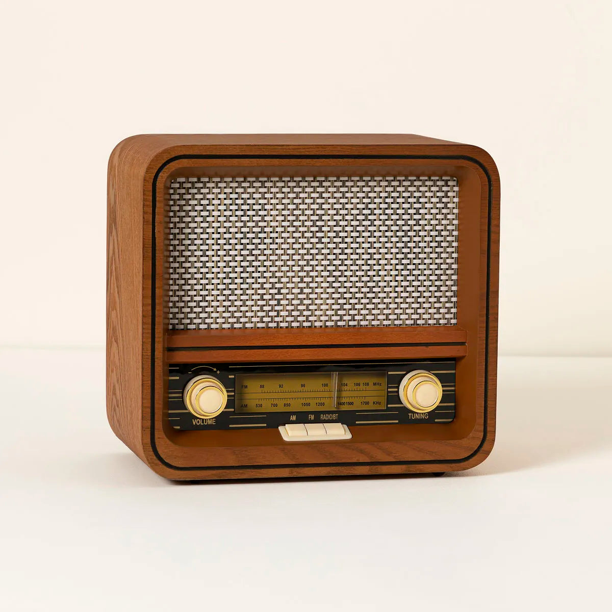 Mid-Century Vintage Wooden Tabletop Audio Unit With Dual-Band Radio And Bluetooth Wireless Streaming